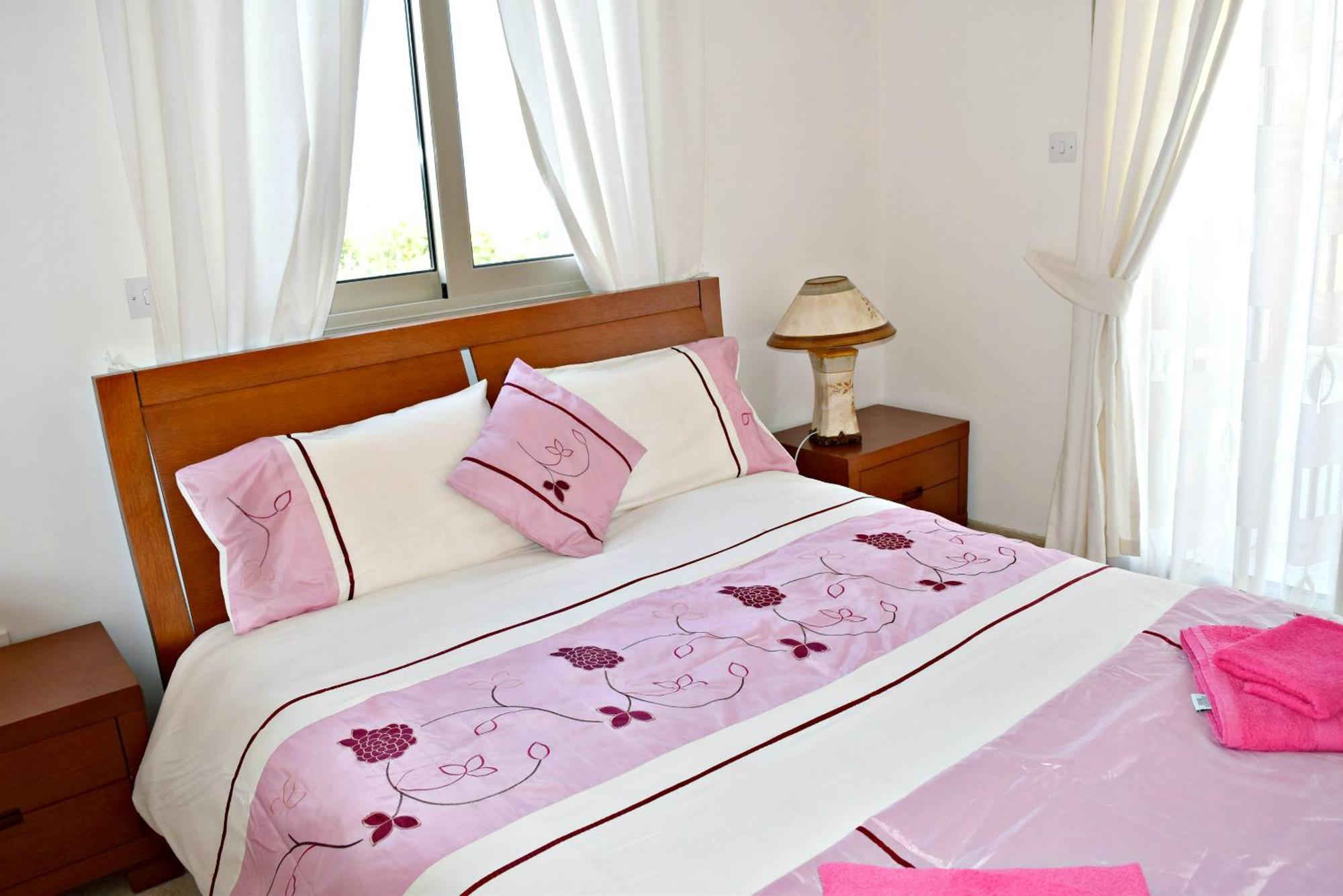 Villa Saraliana Sandy Beach Villas - Heated Pool - Jacuzzi - Private Beach Area Polis ภายนอก รูปภาพ